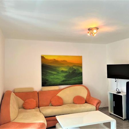 Apartments Melek Medulin Extérieur photo