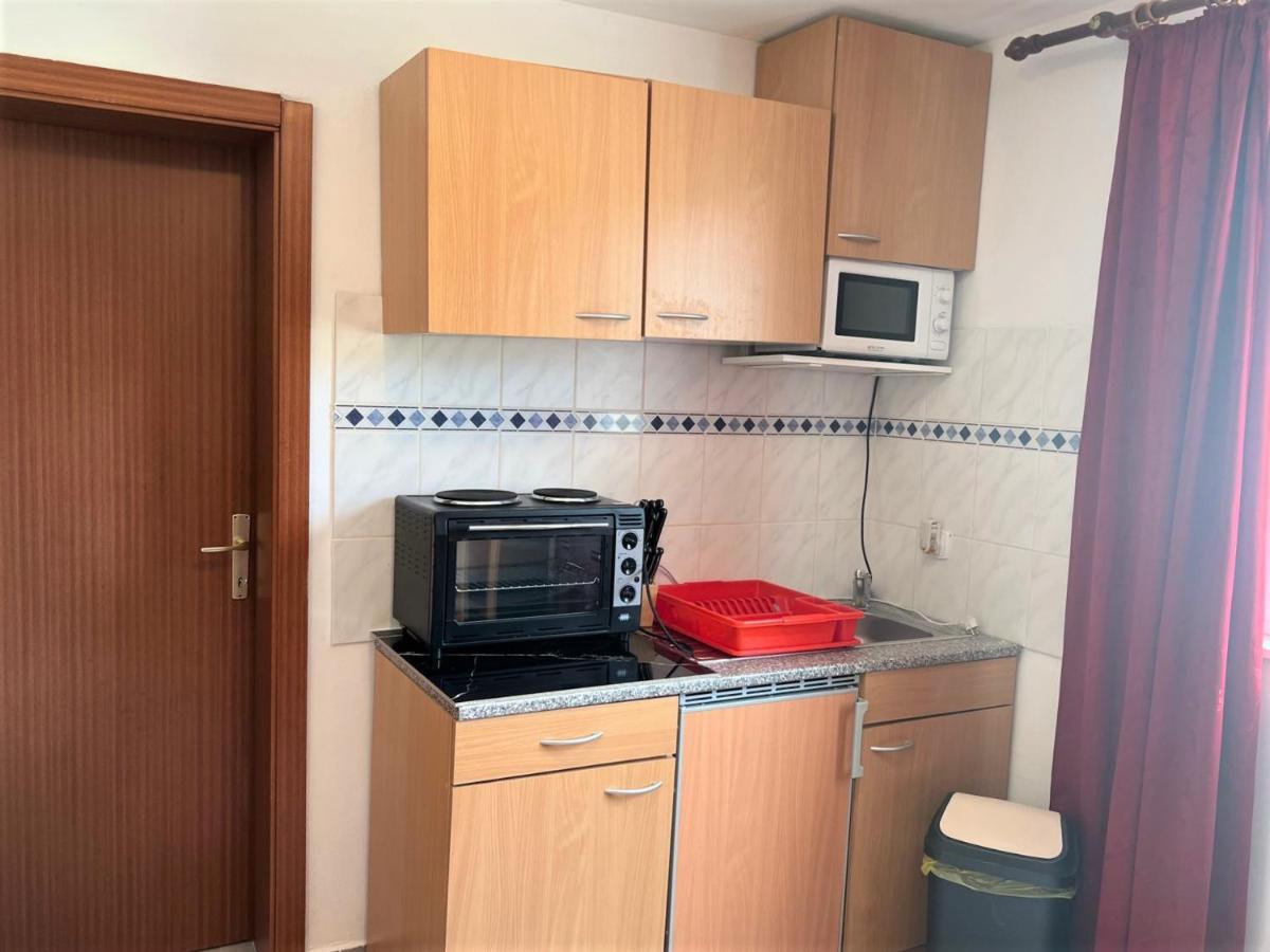 Apartments Melek Medulin Extérieur photo