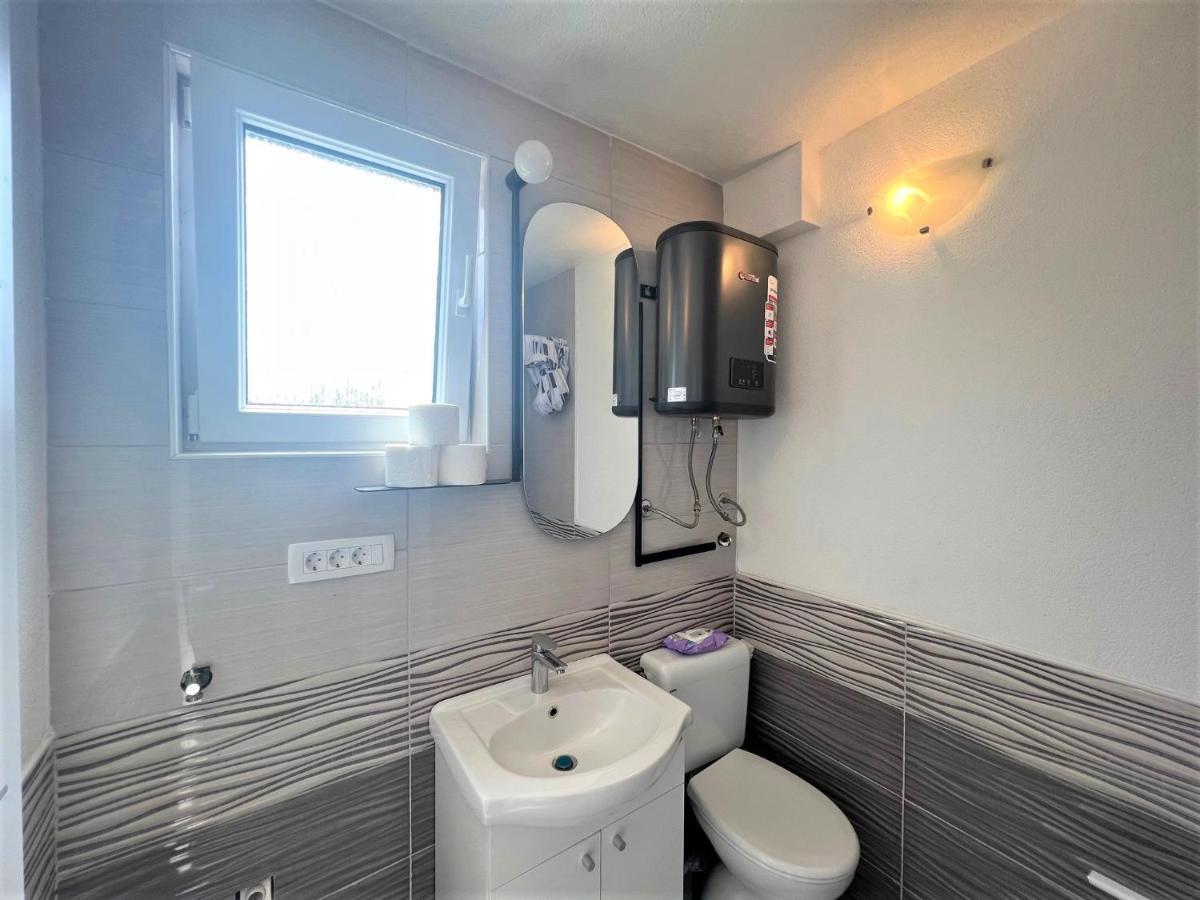Apartments Melek Medulin Extérieur photo